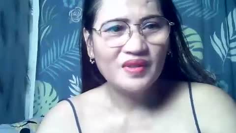 amazing angel online show from October 7, 6:27 pm