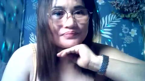 amazing angel online show from May 20, 9:32 pm