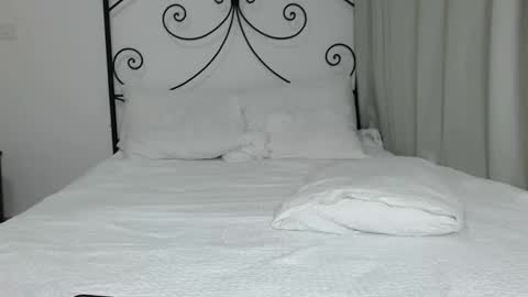 Snapshot of amazingsexygirl chatting on May 28, 8:50 pm amazingsexygirl online show from May 28, 8:50 pm