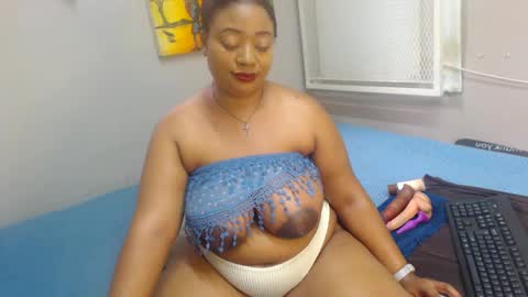 amazingshazz online show from March 31, 7:31 am