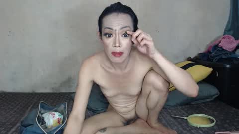 Snapshot of amazongirl_pinay chatting on May 4, 7:15 am jasmine online show from May 4, 7:15 am