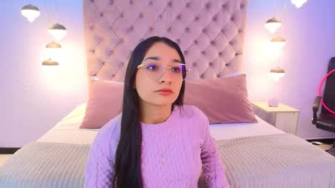 Snapshot of ambar___x chatting on February 17, 1:51 pm Ambar online show from February 17, 1:51 pm