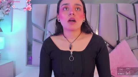 Snapshot of ambar_devon chatting on January 28, 7:21 pm online show from January 28, 7:21 pm