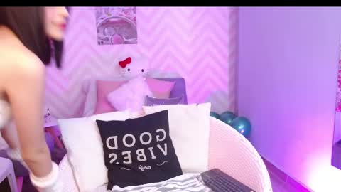 Ambar online show from March 22, 9:07 pm