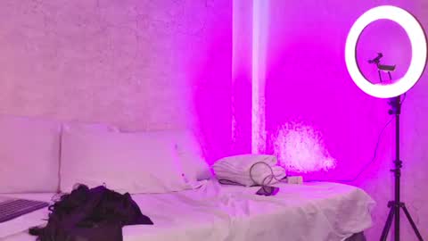 ambar_midnigth online show from July 17, 12:17 am