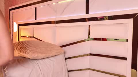 Snapshot of ambar_rosse25 chatting on September 30, 11:59 am Julieta online show from September 30, 11:59 am