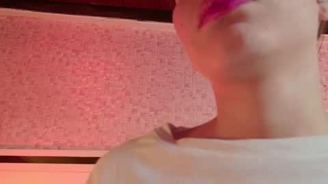 Snapshot of ambar_rosse25 chatting on November 19, 11:32 am Julieta online show from November 19, 11:32 am