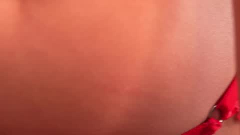 Snapshot of ambar_rousse_ chatting on May 16, 6:43 am ambar_rousse_ online show from May 16, 6:43 am