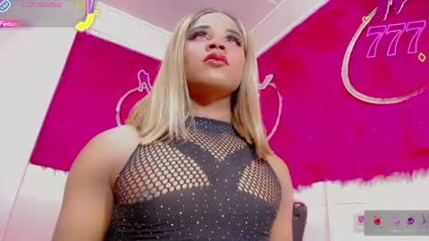 Snapshot of ambar_temptation chatting on July 7, 7:51 pm ambar_temptation online show from July 7, 7:51 pm