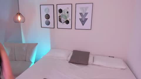 Snapshot of ambarevans_ chatting on September 30, 11:26 am ambarevans_ online show from September 30, 11:26 am