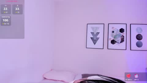 Snapshot of ambarevans_ chatting on October 9, 12:03 pm ambarevans_ online show from October 9, 12:03 pm