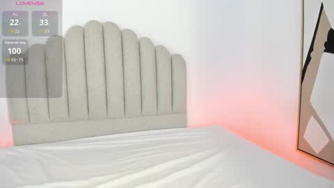 Snapshot of ambarevans_ chatting on November 27, 11:45 am ambarevans_ online show from November 27, 11:45 am