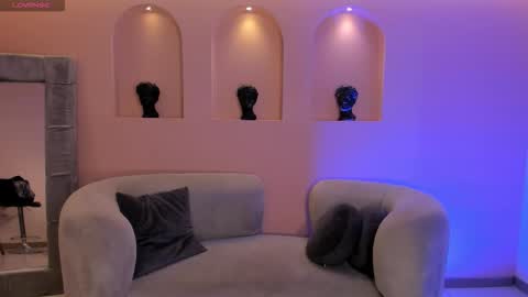 Ambar  online show from February 28, 11:33 am