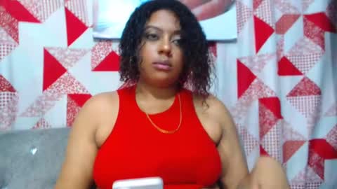 Snapshot of ambeerr_28 chatting on March 6, 11:53 pm Amber online show from March 6, 11:53 pm