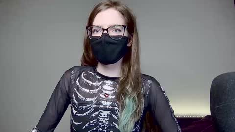 Snapshot of amber_candyfloss chatting on December 2, 1:55 am Amber non-nude model online show from December 2, 1:55 am