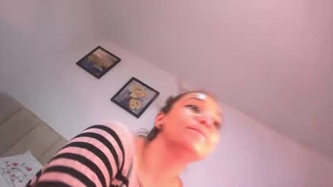 Snapshot of amber_demons chatting on July 2, 11:55 pm Amber Demons online show from July 2, 11:55 pm