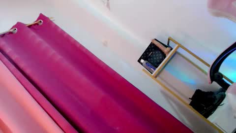 Amber online show from January 9, 11:13 am