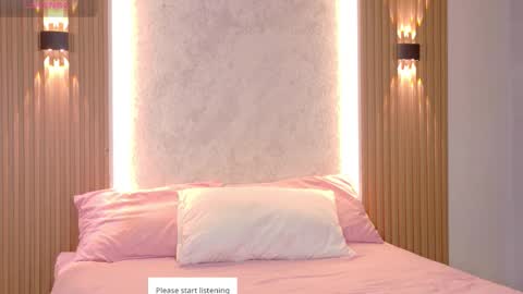 Snapshot of amber_gibsson2 chatting on March 1, 10:50 am Amber online show from March 1, 10:50 am