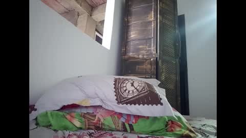 Amber online show from March 29, 7:25 pm