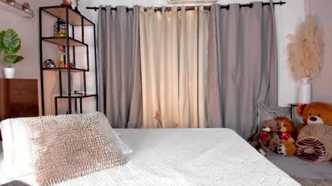 Amber online show from February 15, 10:39 pm