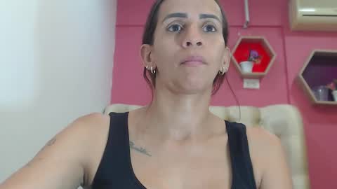 Snapshot of amber_moore chatting on October 4, 3:54 pm Amber Moore online show from October 4, 3:54 pm