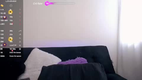 Amber online show from December 4, 4:16 pm