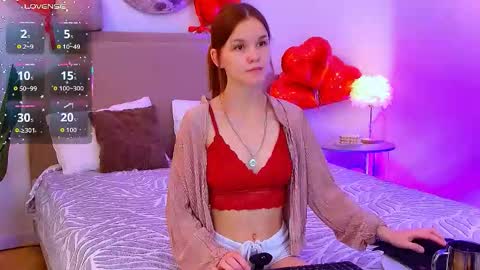 Snapshot of amber_rogerss chatting on February 15, 5:37 am Amber online show from February 15, 5:37 am