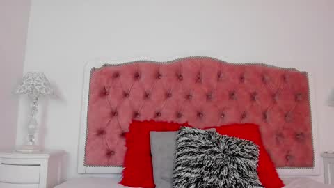 Snapshot of amber_roose75 chatting on September 15, 12:38 pm julieta  online show from September 15, 12:38 pm