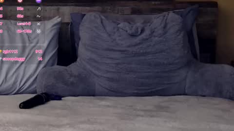 Amber Dawnn online show from December 18, 3:15 am