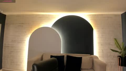 Snapshot of amberfox_1 chatting on November 27, 12:07 pm Amber Fox online show from November 27, 12:07 pm