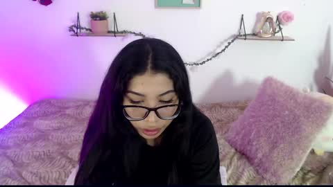 Amber Jeong online show from January 8, 2:46 am