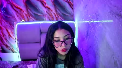 Amber Jeong online show from February 2, 9:56 pm