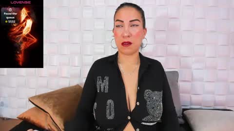 Snapshot of amberjoymilf chatting on April 24, 12:18 pm Amber online show from April 24, 12:18 pm