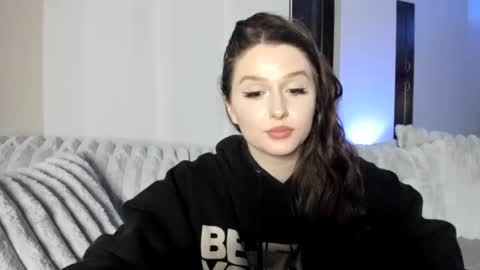 amberkinsley online show from February 2, 4:59 am