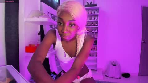 Snapshot of amberprincess2 chatting on February 27, 2:39 pm Amber online show from February 27, 2:39 pm