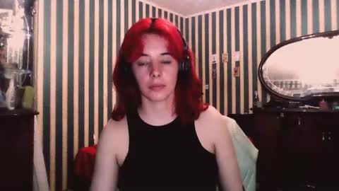 amberrrdolll online show from June 30, 8:21 pm