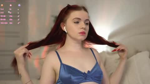 Amber online show from April 8, 7:47 pm