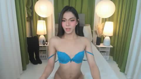 Snapshot of ambervixen69 chatting on September 21, 10:11 pm BIGCOCK AMBER online show from September 21, 10:11 pm
