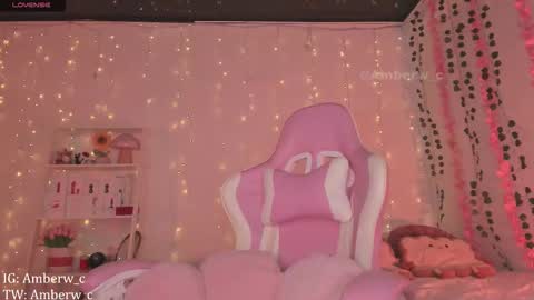 IG - TW Amberw c online show from November 8, 4:34 am