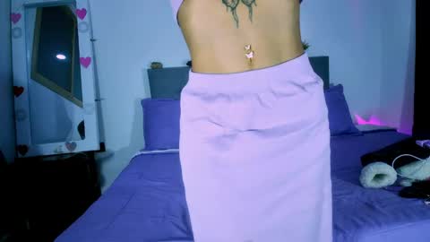 Snapshot of amberx_sweet chatting on April 24, 9:17 pm Amber online show from April 24, 9:17 pm
