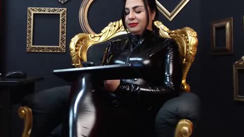 Snapshot of amberxsmithx chatting on March 10, 8:15 am AMBER online show from March 10, 8:15 am