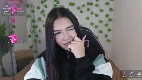 AMELIA online show from September 11, 11:32 am