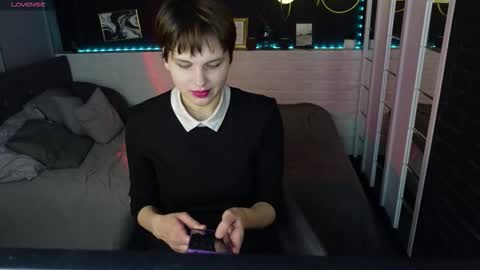 Snapshot of ameli_roses chatting on October 26, 5:46 am Ameli online show from October 26, 5:46 am