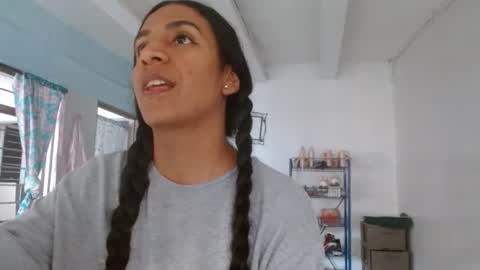 Snapshot of amelia_2023 chatting on October 1, 3:18 pm amelia  online show from October 1, 3:18 pm