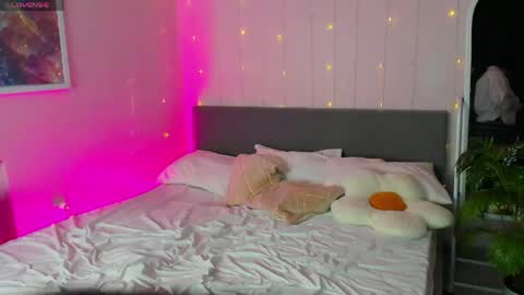 amelia__goth online show from April 14, 8:15 pm