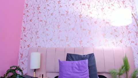 Amelia Adams online show from November 8, 7:52 am