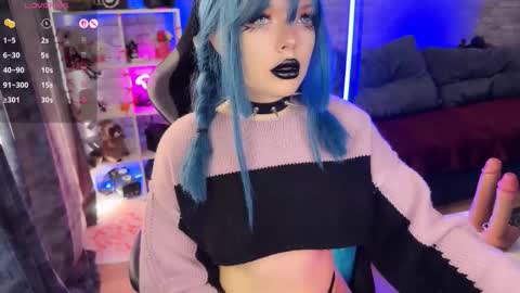 Amelia Aley  online show from March 15, 10:21 am