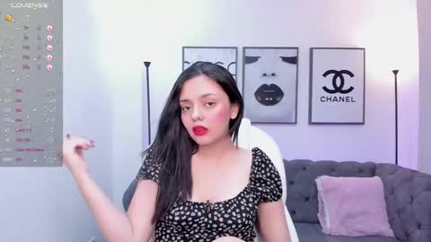 Snapshot of amelia_cheerry chatting on February 13, 2:31 pm amelia online show from February 13, 2:31 pm