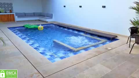 AMELIA online show from November 26, 11:33 am