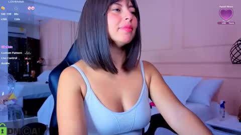 AMELIA online show from February 15, 11:52 am